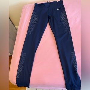 Nike workout leggings